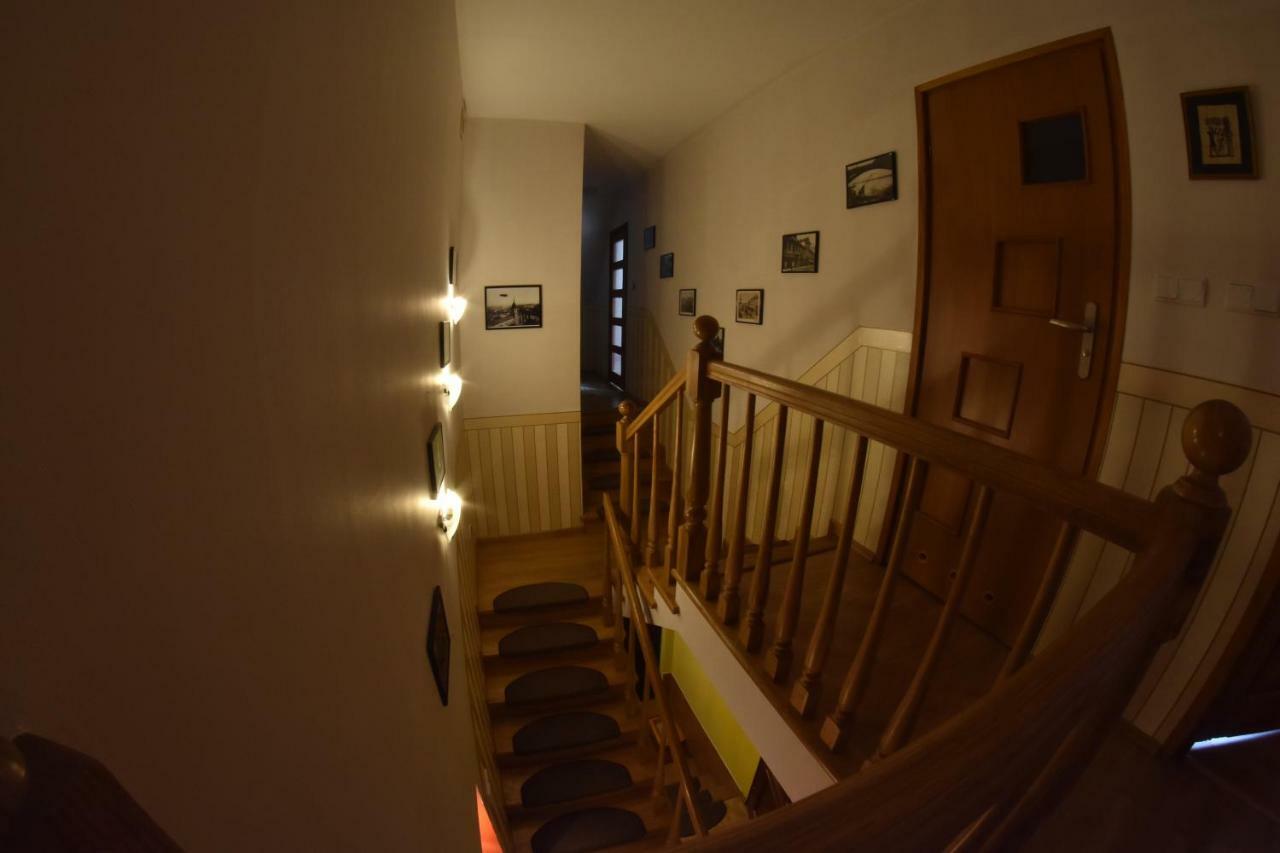 Manki Comfortable House With Garden מראה חיצוני תמונה